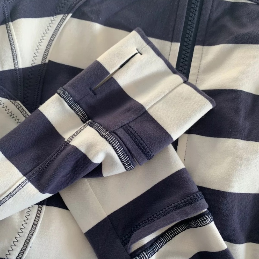 Lululemon Define OM Zip Jacket Blue White Stripe - Picture 3 of 4